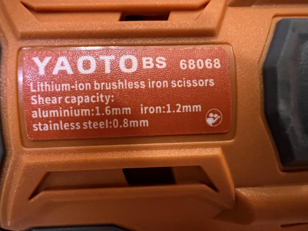 YAOTO Lithium Battery Iron Scissors BS-68068-Zhejiang Baosheng Tools Co., Ltd.