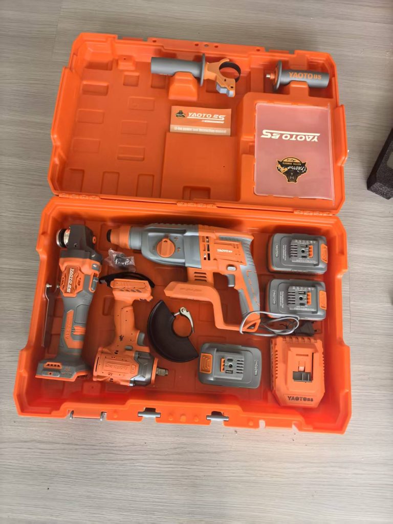 工厂展厅（выставочный зал）-浙江宝昇工具有限公司